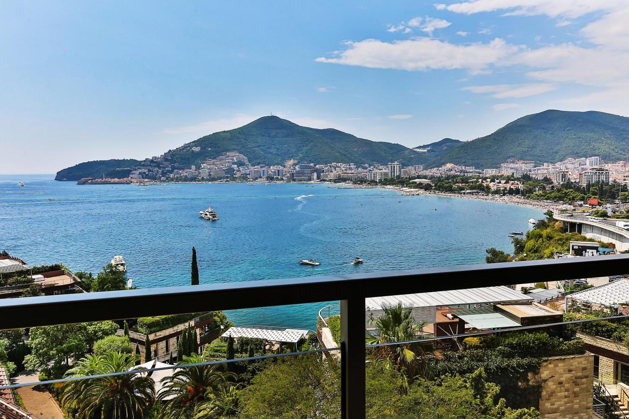 Montesun Harmonia * Budva